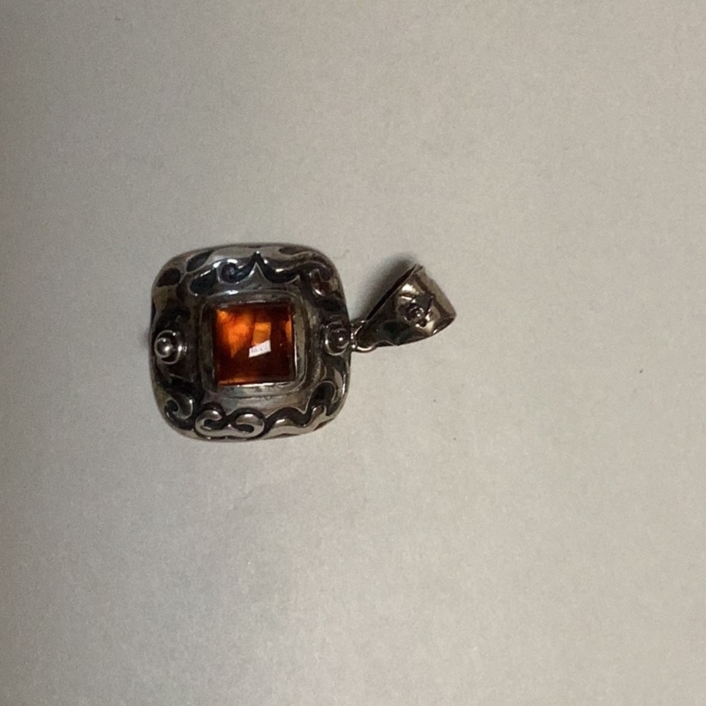 Silpada pendant